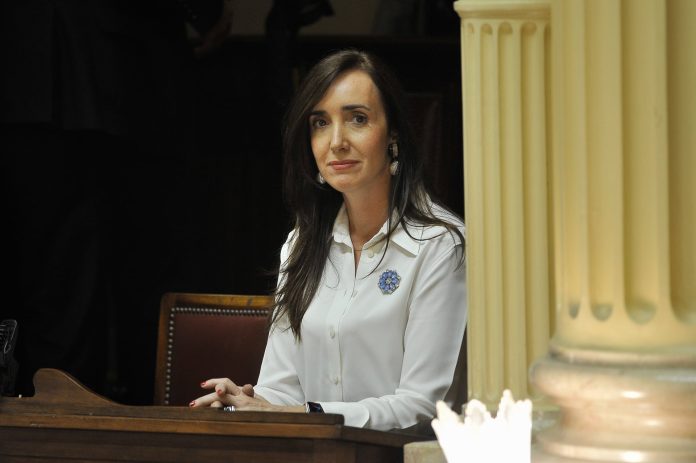 Villarruel muestra su influencia en el Senado y aplicó un cambio para evitar el caos en las comisiones