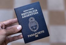 A un año de su anuncio, hay fricción en el Gobierno por la demora del “pasaporte dorado” con el que Milei busca inversiones