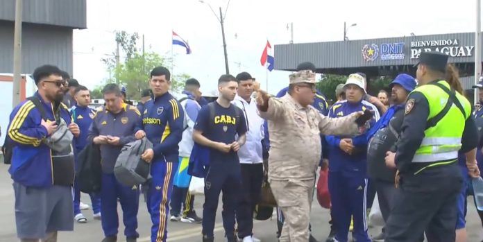 Deportaron de Paraguay a 10 hinchas de Boca en la previa del partido ante Recoleta