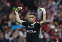 El efecto dominó tras el frustrado pase del japonés Zion Suzuki al PSG que podría sacar a Dibu Martínez de Aston Villa