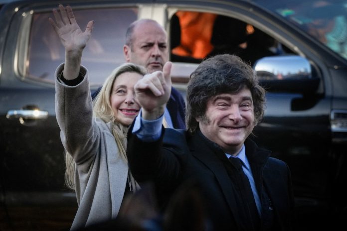 El Gobierno se aferra a la “estabilidad” de la imagen de Milei y en CABA arrancan las recorridas con ministros