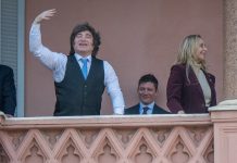 El zigzagueo de un Gobierno que no resuelve su estrategia para 2027