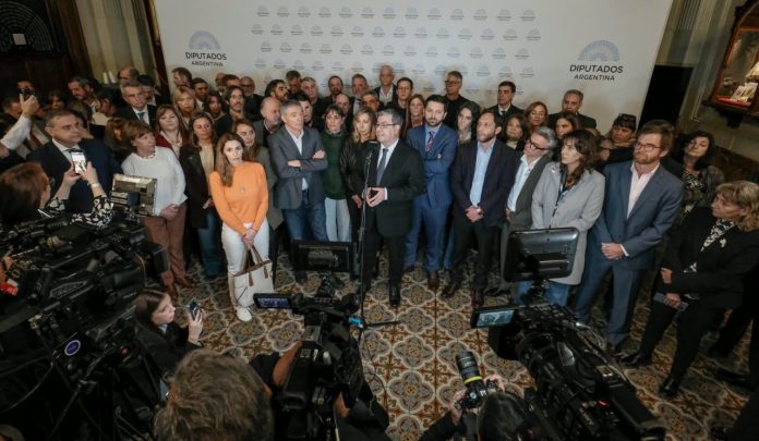 Endeudamiento familiar y emergencia en discapacidad: la oposición sumó fuerzas y convocó a una sesión en Diputados