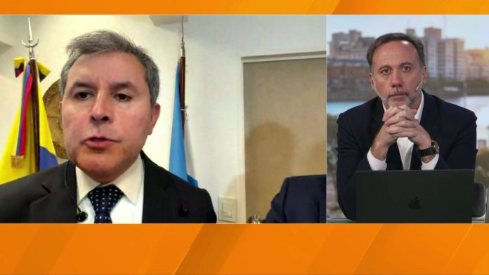 José Acosta, embajador de Colombia: “Muchas personas tuvieron que dormir a la intemperie por temor a estar en sus viviendas”