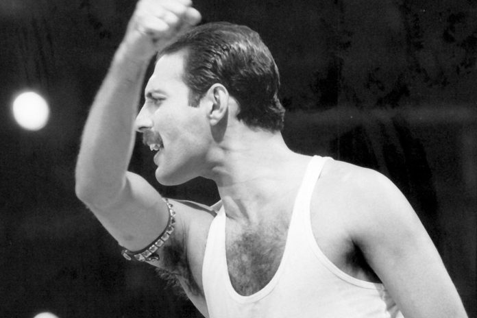 La canción de Queen que Freddie Mercury quería y los fans no: «Estoy indignado»
