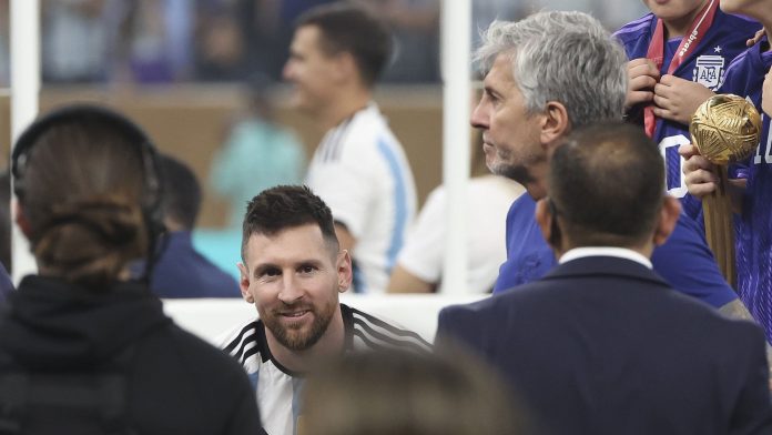 Los lazos silenciosos que mantuvo Jorge Messi con Newell’s y el viejo deseo de Leo que sigue pendiente