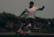 Su pase valió 90 millones de euros, fue campeón de Europa y ahora se entrena en un club de 10° división tras quedar libre