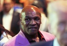 Tyson reconfirma la pelea con Mayweather tras la recuperación de su mano: “Tengo muchas ganas”
