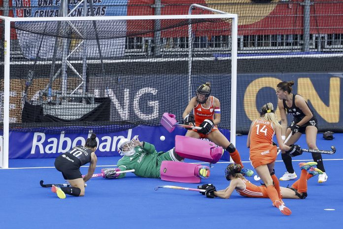 “¡Vamos Leonas carajo!“: el posteo de Javier Milei tras el título mundial de Las Leonas