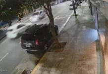 Video de un impresionante choque en Coghlan con una camioneta que iba de contramano