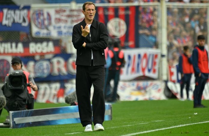 12 frases de Arruabarrena tras la victoria de Boca sobre San Lorenzo: el mensaje a los hinchas en la pelea por los títulos