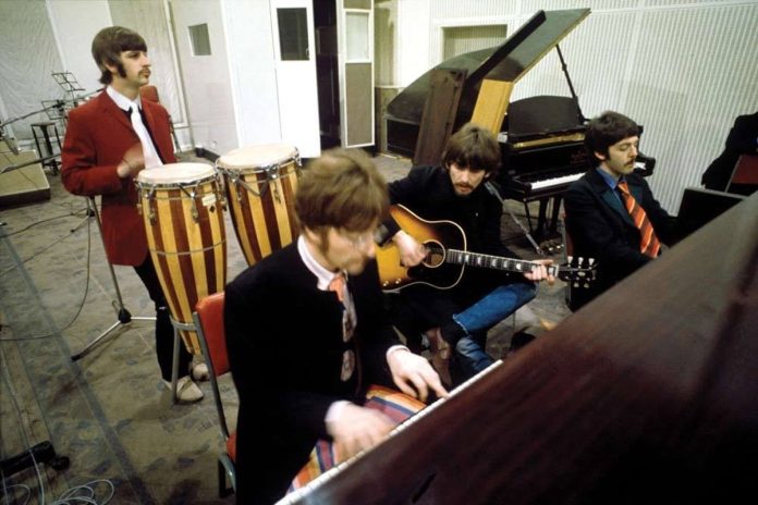 3 canciones de los 60 que esconden la participación de una estrella del rock