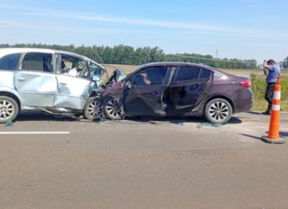 Choque fatal sobre la Ruta Nacional 12 en Corrientes: tres personas murieron