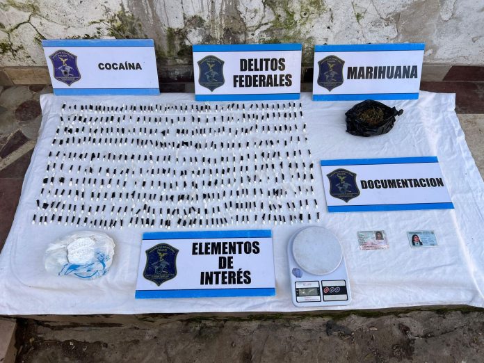 Cintas verdes, rojas y negras: el curioso método que usaba “la banda de los colores”, una organización narco que cayó en Merlo