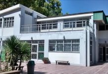 Conmoción en Mendoza: una niña de 12 años murió tras descompensarse frente a un colegio