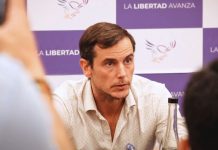 El ex tenista Hartfield volvió a defender el recorte en los clubes: “Confundir una beca con un subsidio es de burro”