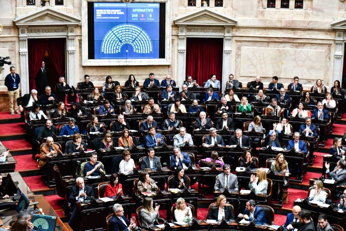 La oposición forzó al oficialismo en Diputados a tratar los proyectos de morosidad y discapacidad