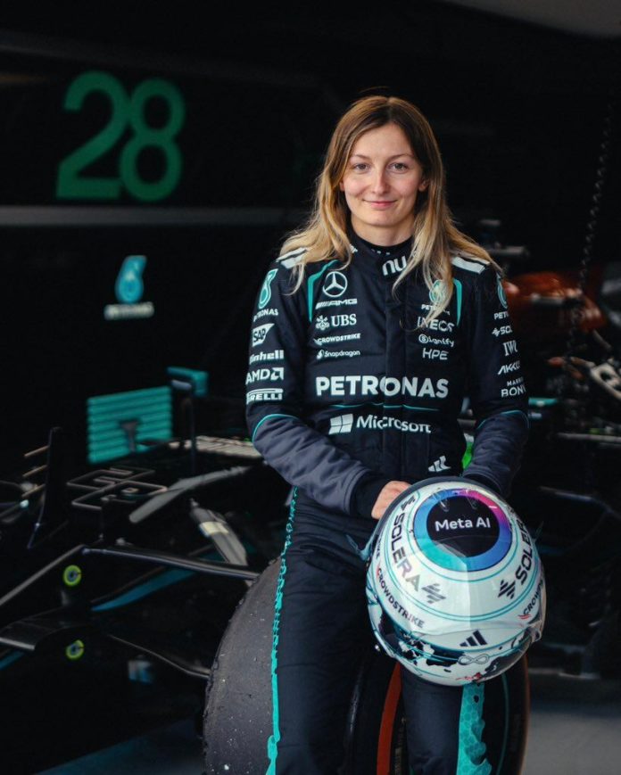 La piloto de Mercedes en la F1 fijó un límite para su debut: por qué hace 35 años que una mujer no es titular