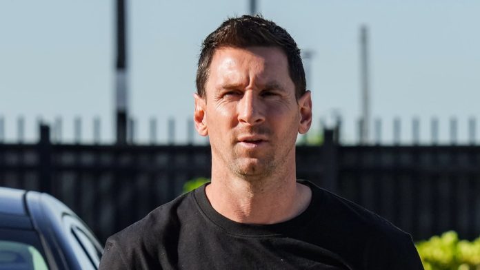 Messi casi fue “Leonardo”: el insólito error de la AFA que pudo cambiar para siempre su historia con la Selección