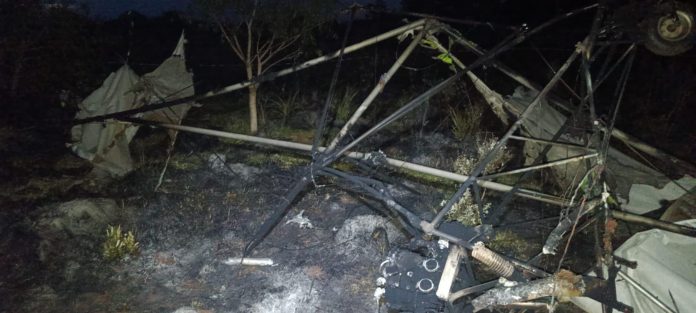 Murió en Misiones un hombre que chocó un tendido de cables con su ala delta motorizada