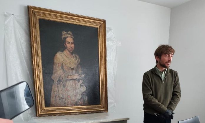 “Retrato de una dama”: la Justicia ordenó devolver el cuadro robado por los nazis que apareció en una casa de Mar del Plata