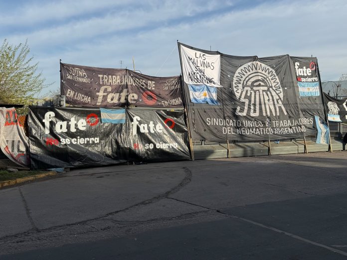 Tensión en FATE, en vivo: las últimas noticias tras conocerse la orden de desalojo en la fábrica de neumáticos
