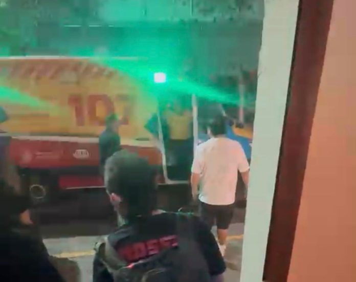 Un hombre se descompensó en un boliche de Córdoba, murió en el lugar y la fiesta siguió tres horas más