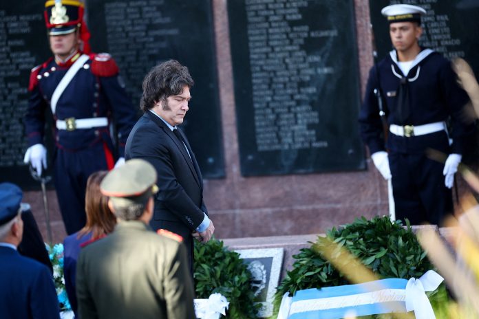 Viaje a Chile y anuncio bajo reserva: cómo serán las horas previas a la cadena nacional de Milei por Malvinas