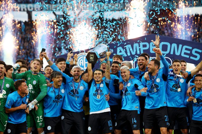 ¿Cambia el formato de Primera División en el fútbol argentino? Cómo sería el torneo 2027 con la vuelta del “todos contra todos”