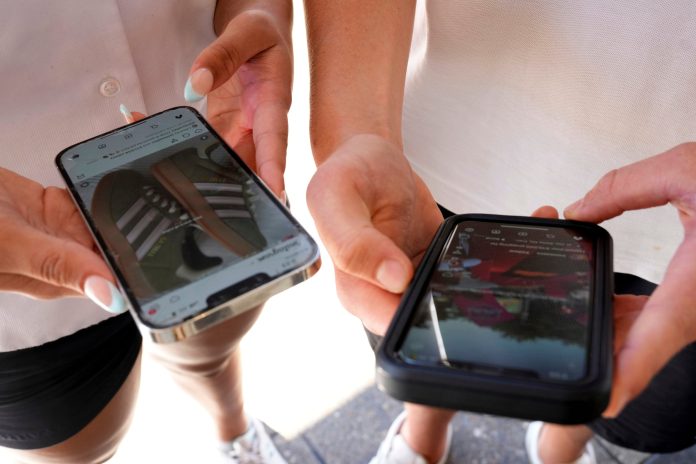 Cómo saber si te están espiando el celular: las apps ocultas que hay que revisar