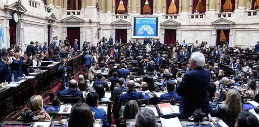 Con cambios de último momento y amplio apoyo opositor, el Gobierno aprobó una nueva ley de Discapacidad en Diputados
