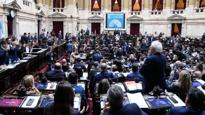 Con cambios de último momento y amplio apoyo opositor, el Gobierno aprobó una nueva ley de Discapacidad en Diputados