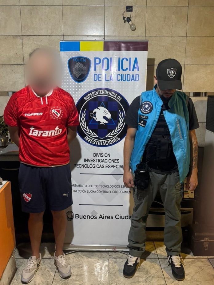 El acusado de amenazar a Waldo Wolff reconoció el delito, pidió disculpas en un video y visitará dos museos
