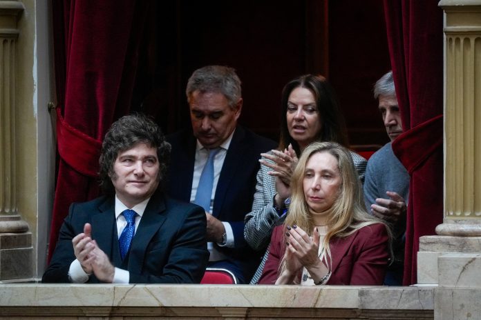 El Gobierno enfrenta otra jornada de incertidumbre política agravada por los ruidos económicos