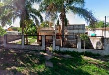 Hallaron muertos a una pareja y sus tres hijos adolescentes en Merlo: sospechan que el padre los mató y se suicidó