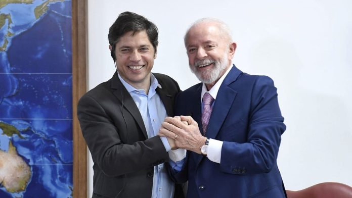 Kicillof celebró la victoria de Lula: «Fue un enorme triunfo del pueblo brasileño y una derrota de Milei y su motosierra»