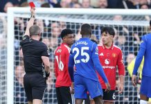 La expulsión de Lisandro Martínez en la derrota que dejó al Manchester United al borde de la zona de descenso: la respuesta del DT sobre su roja