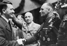 La mentira de Hitler que duró hasta el fin de la guerra: obligó a su mejor general a suicidarse y lo despidió con ovaciones públicas