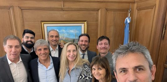 La nueva grieta del oficialismo: Milei se debate entre el “pragmatismo forzado” y el “dogmatismo ideológico”