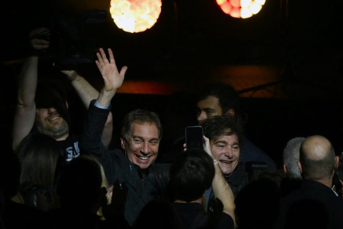 Milei consiguió sus primeros acuerdos de palabra con gobernadores y se gesta una negociación “blue” para bajar impuestos