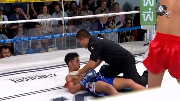 “No recuerdo nada”: el escalofriante video de la lesión en el cuello que sufrió un luchador de Muay Thai tras recibir una patada que lo dejó inconsciente