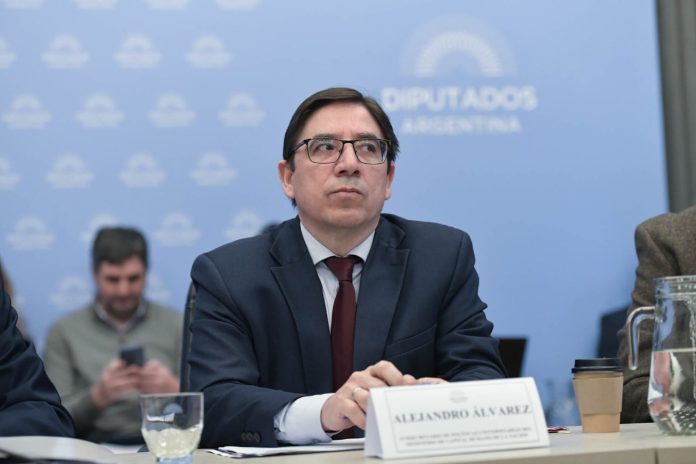 Otro escándalo en una comisión de Diputados: casi se pelean un libertario y un peronista