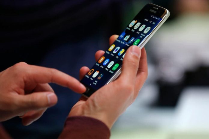 Paso a paso: cómo activar el teclado de una mano en el celular
