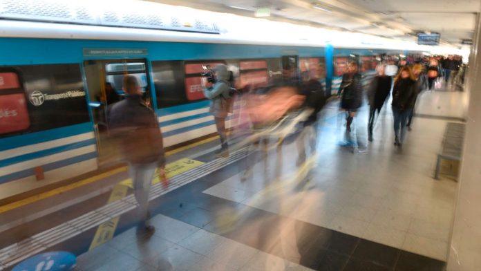 Qué días no funcionará el tren Sarmiento en octubre 2026