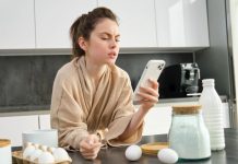 Qué es el “brain rot” digital y cómo saber si tu celular te está afectando la concentración
