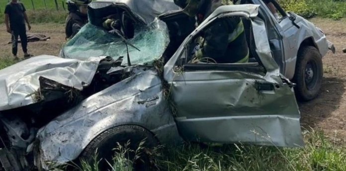 Santa Fe: una camioneta volcó sobre la Ruta Nacional 34 y murieron dos personas
