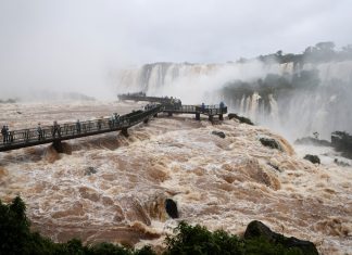 Tras la impactante crecida, anunciaron la reapertura de las Cataratas del Iguazú