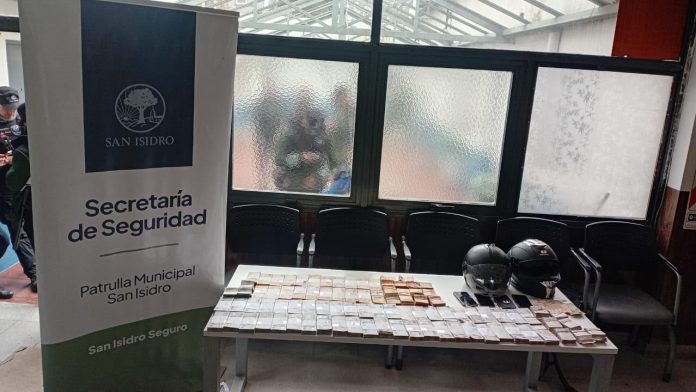 Una banda robó casi $38 millones en pleno centro de San Isidro y cayó minutos después: hay 6 detenidos